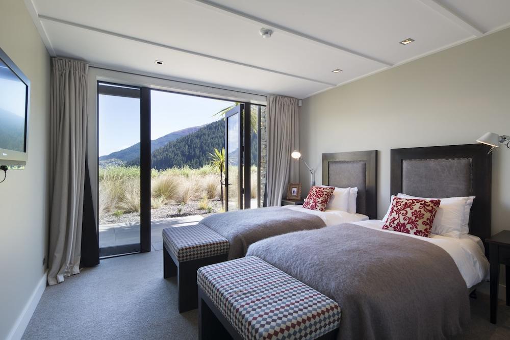 image 1 at Commonage Villas by Staysouth by 15 Kerry Drive Queenstown 9300 New Zealand