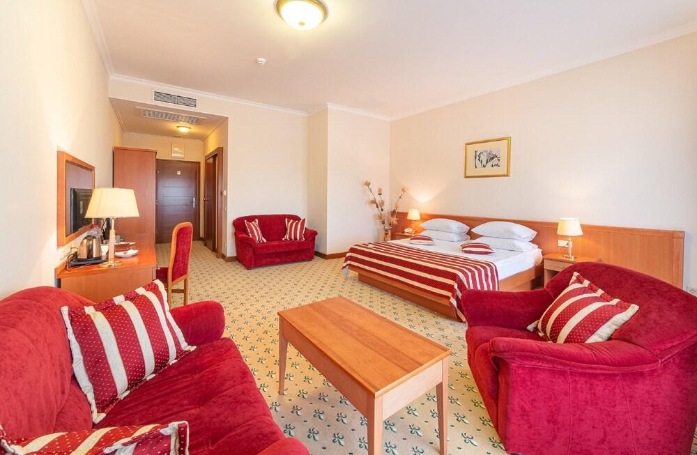 image 4 at Grand Hotel Valentina by Terskaya, 103 Anapa Krasnodar region 353440 Russia