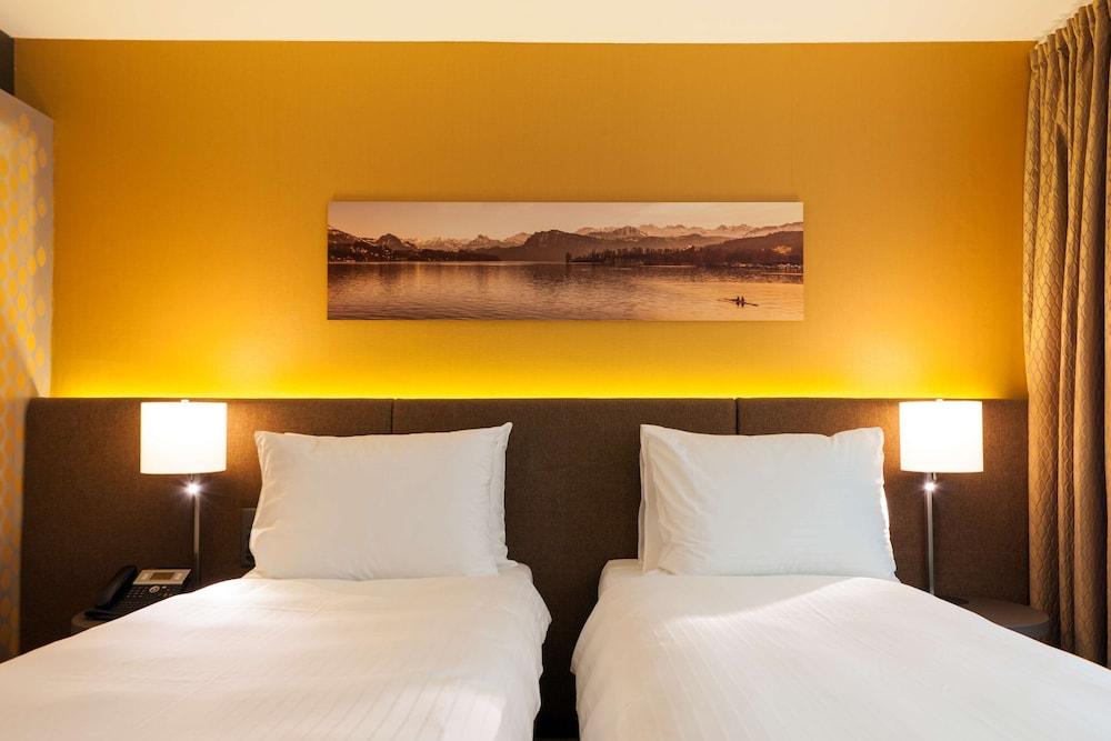 image 9 at Radisson Blu Hotel, Lucerne by Lakefront Center Inseliquai 12 Lucerne LU 6005 Switzerland