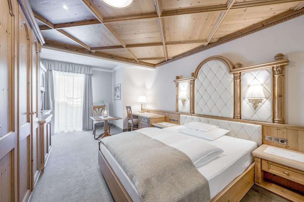 image 1 at Hotel Trofana Royal by Dorfstraße 95 Ischgl 6561 Austria