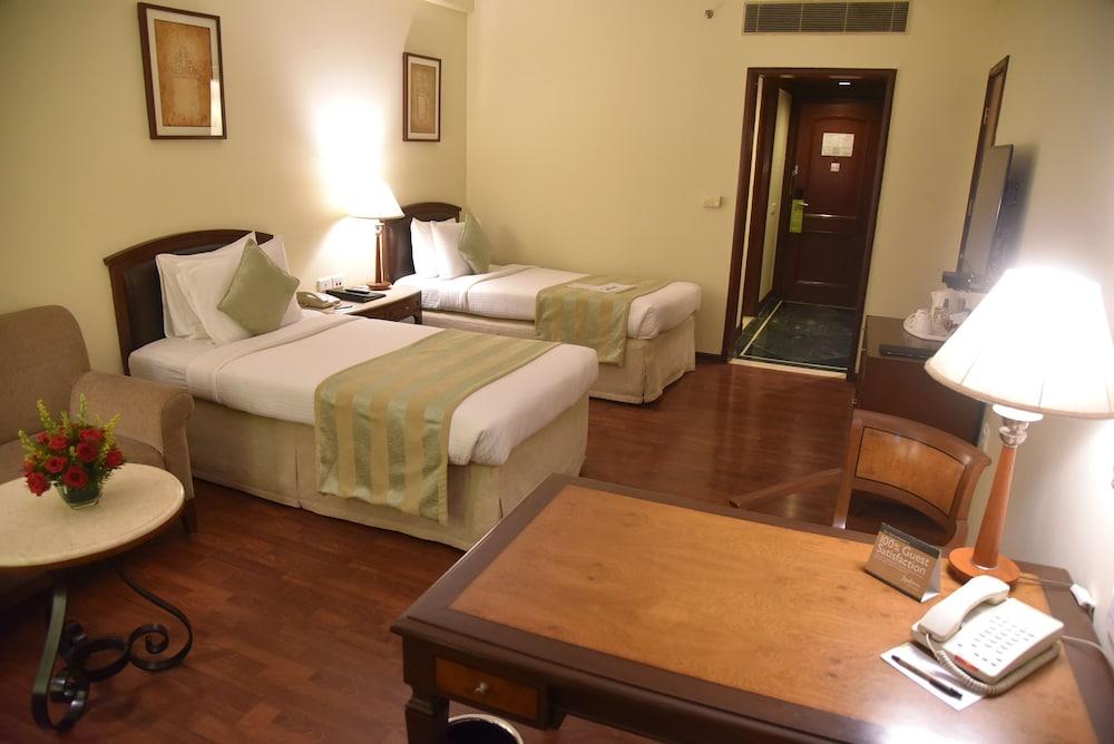 image 1 at Radisson Hotel Varanasi by The Mall Cantonment Varanasi Uttar Pradesh 221002 India