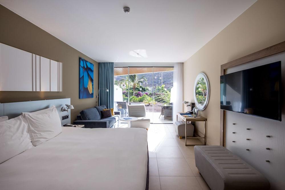 image 1 at Radisson Blu Resort & Spa, Gran Canaria Mogan by Avenida Los Marrero 35 Mogan Mogan 35140 Spain