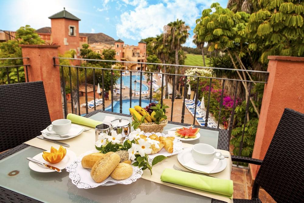 image 1 at Hotel Villa Mandi Golf Resort by Laderas del Espejo, 7 Arona Santa Cruz de Tenerife 38650 Spain