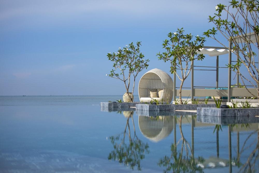 The Level Villas at Melia Ho Tram Beach Resort