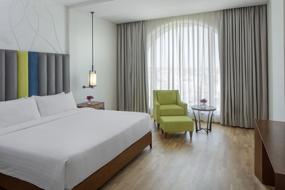 image 3 at Radisson Blu Plaza Hotel Mysore by 1 MG Road Nazarabad Mohalla Mysore Karnataka 570 010 India