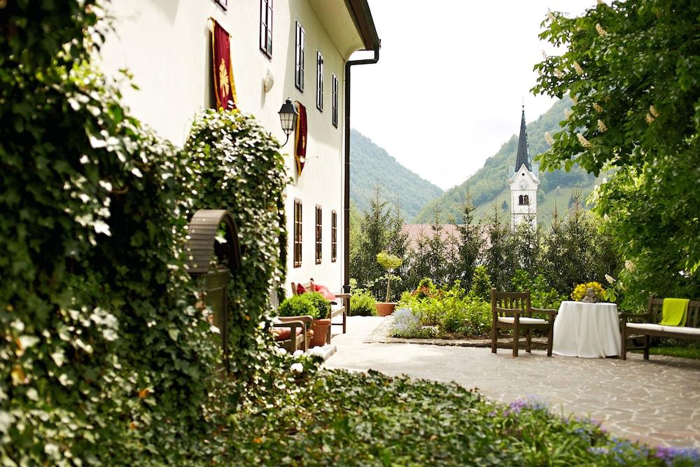 image 2 at Hotel Kendov Dvorec by Na Gricu 2 Idrija 5281 Slovenia
