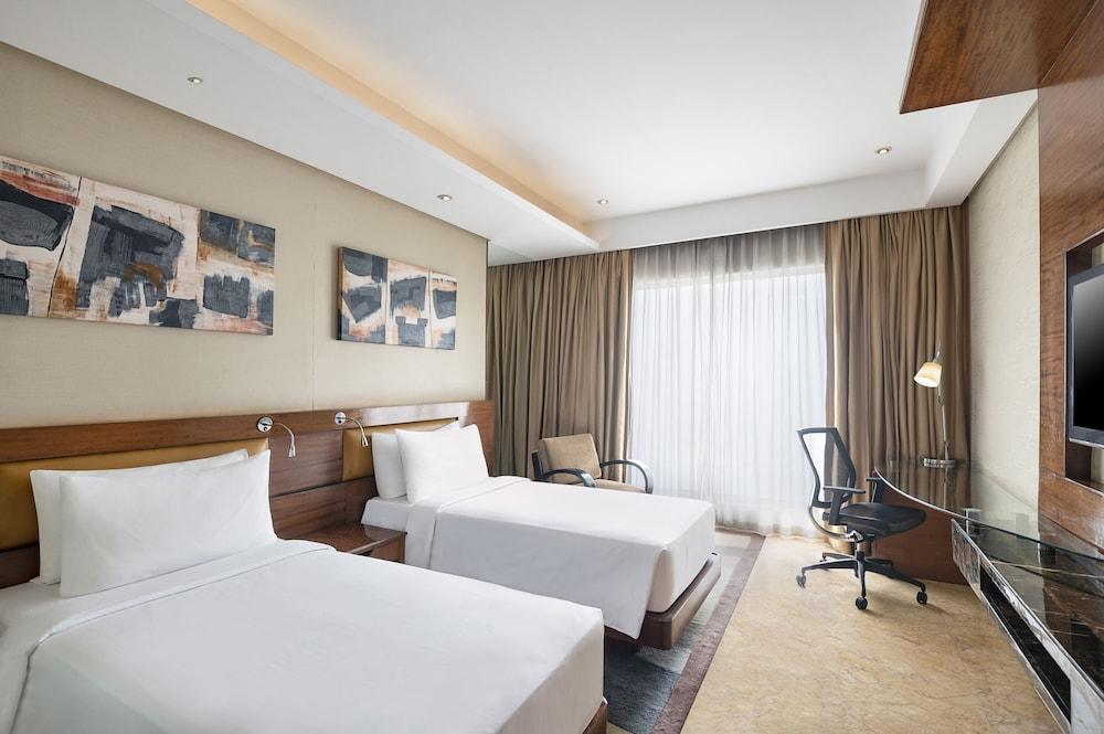 image 2 at Radisson Blu Kaushambi Delhi NCR by H-3, Sector - 14 Kaushambi Ghaziabad Delhi N.C.R 201010 India