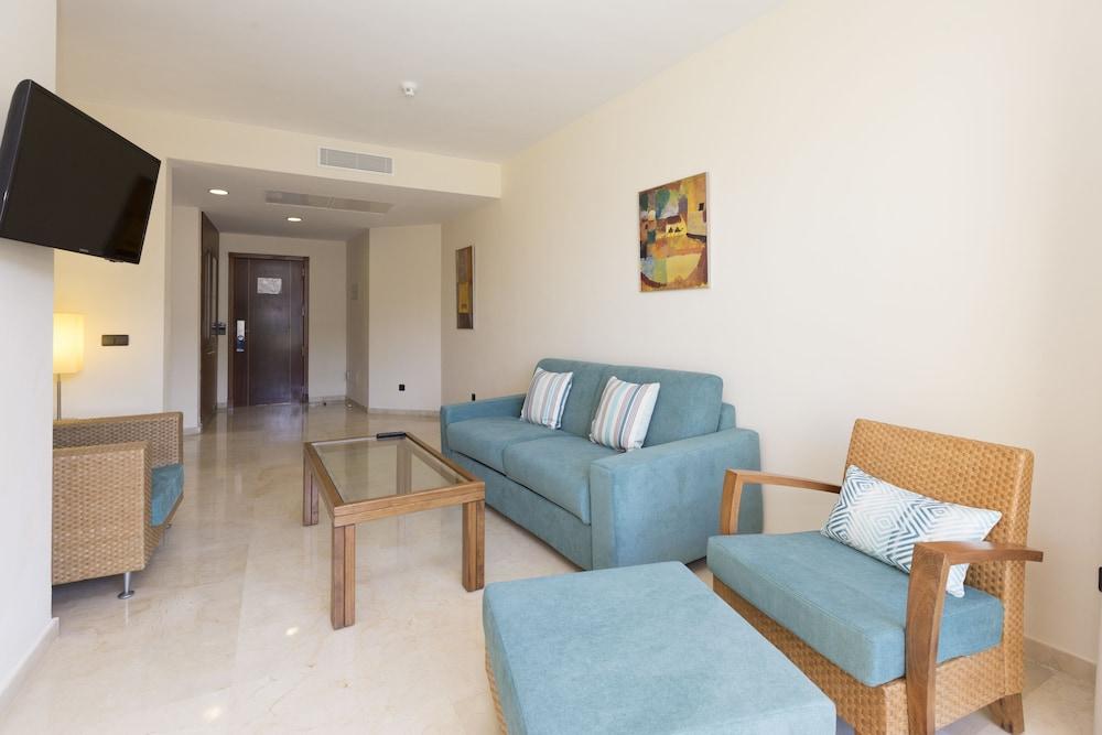 image 3 at Gloria Palace Royal Hotel & Spa by Tamara, 1. Playa de Amadores Mogan Gran Canaria 35130 Spain