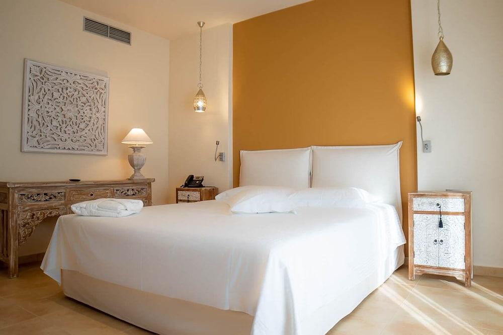 image 3 at Elysian Luxury Hotel & Spa by Synoikia Kordia Kalamata Peloponnese 24100 Greece