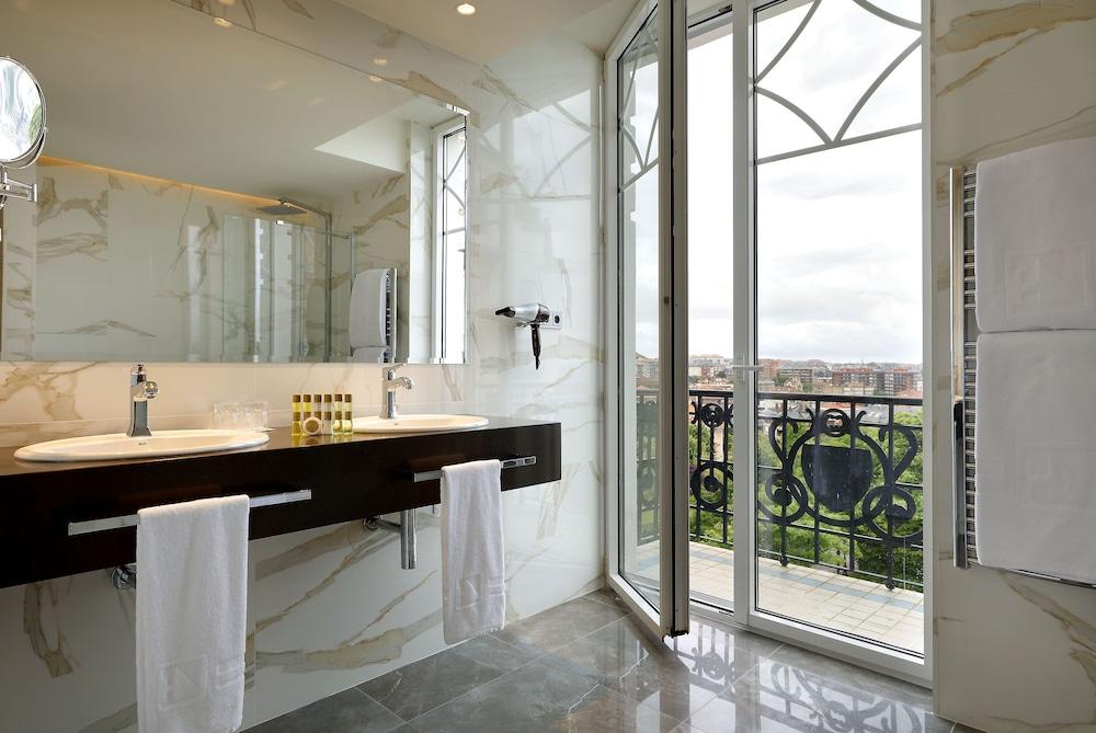 image 4 at Eurostars Hotel Real by Paseo Perez Galdos 28 Santander Cantabria 39005 Spain