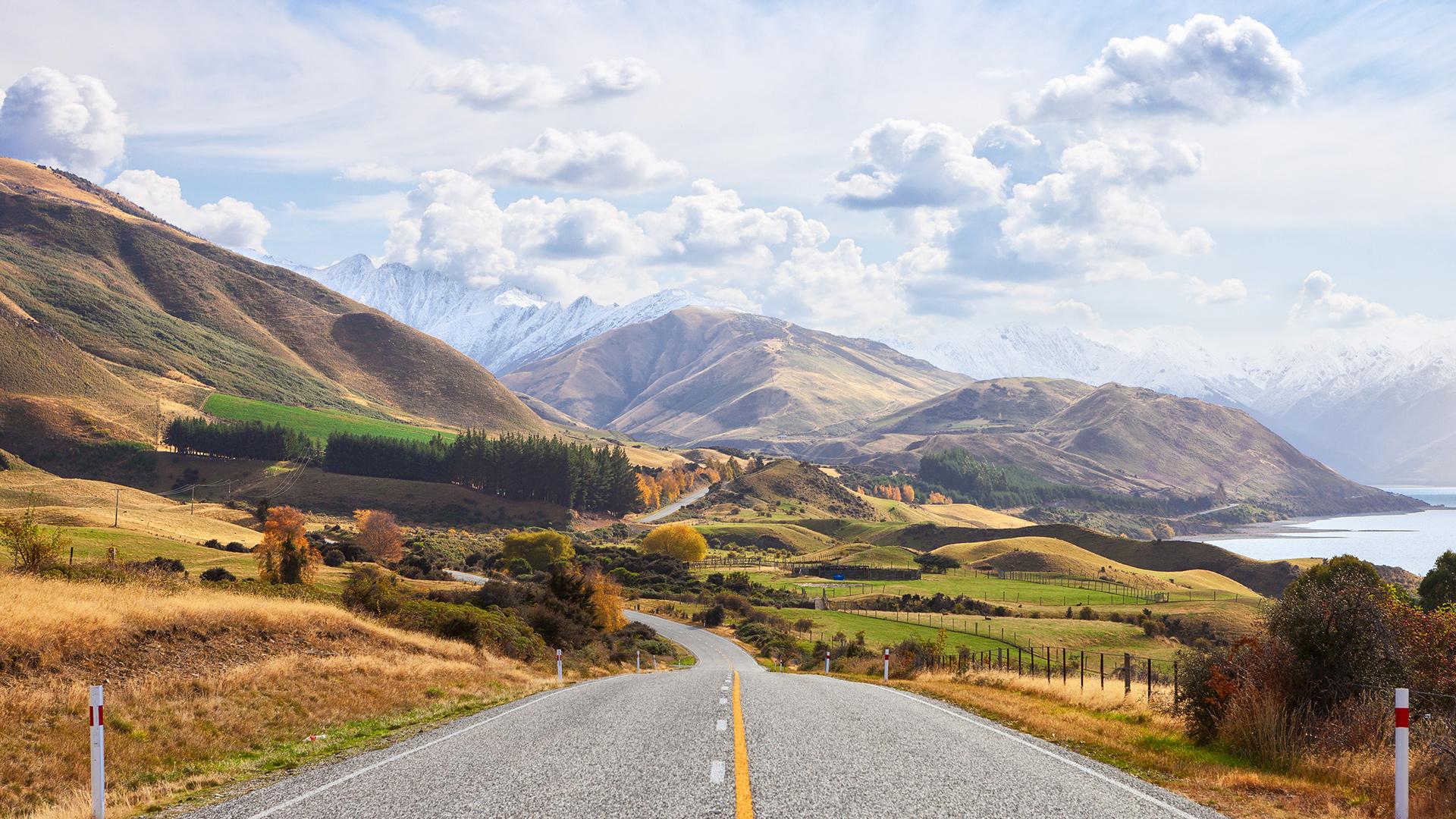 Lake Hawea, Otago region, South Island, New Zealand