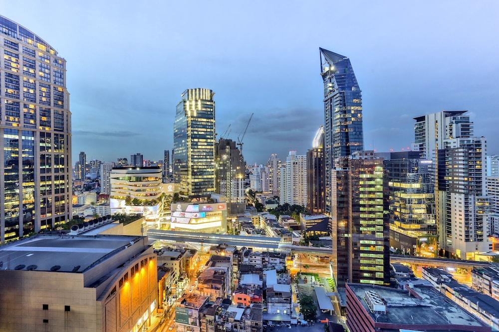 image 6 at Hilton Sukhumvit Bangkok by 11 Sukhumvit Soi 24 Khlong Ton, Khlong Toei Bangkok Bangkok 10110 Thailand
