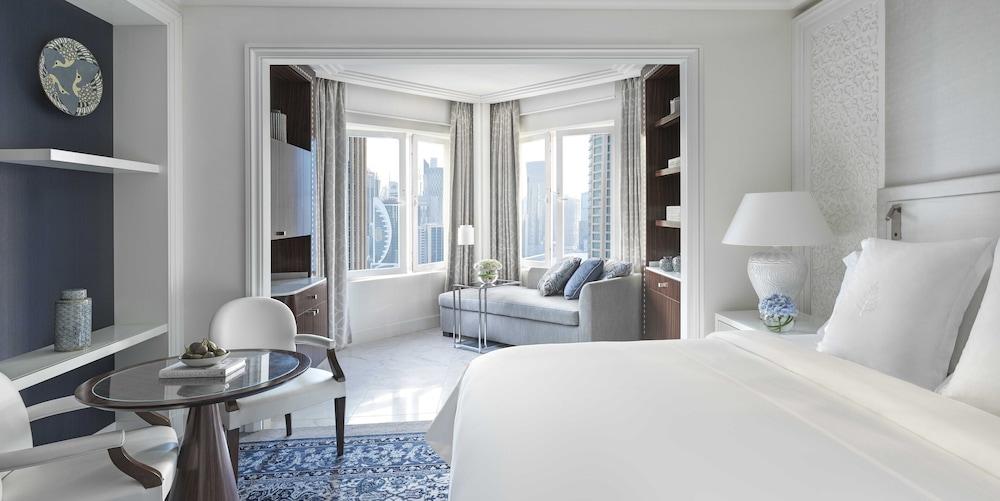 image 1 at Four Seasons Hotel Doha by The Corniche Road Pob 24665 Doha 1 Qatar
