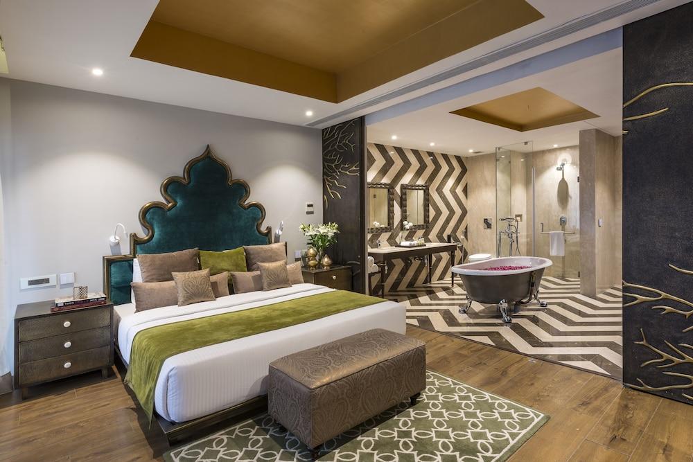 image 1 at Hotel Lakend by Fatehsagar Lake Shore Alkapuri Udaipur Rajasthan 313001 India