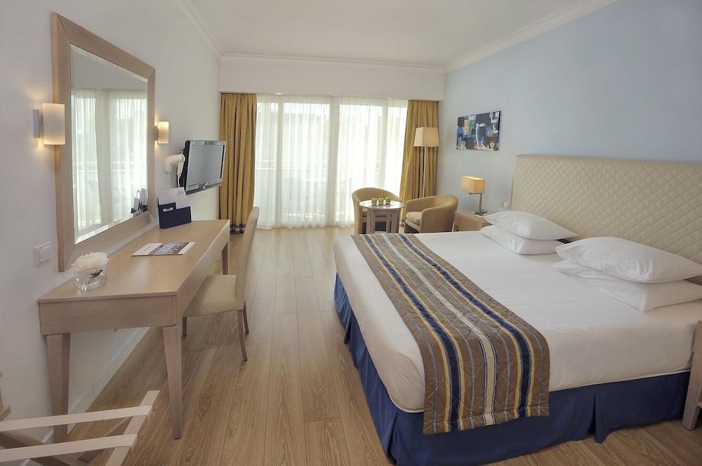 image 3 at Olympic Lagoon Resort Paphos - All inclusive by Poseidon Avenue Paphos 8090 Cyprus