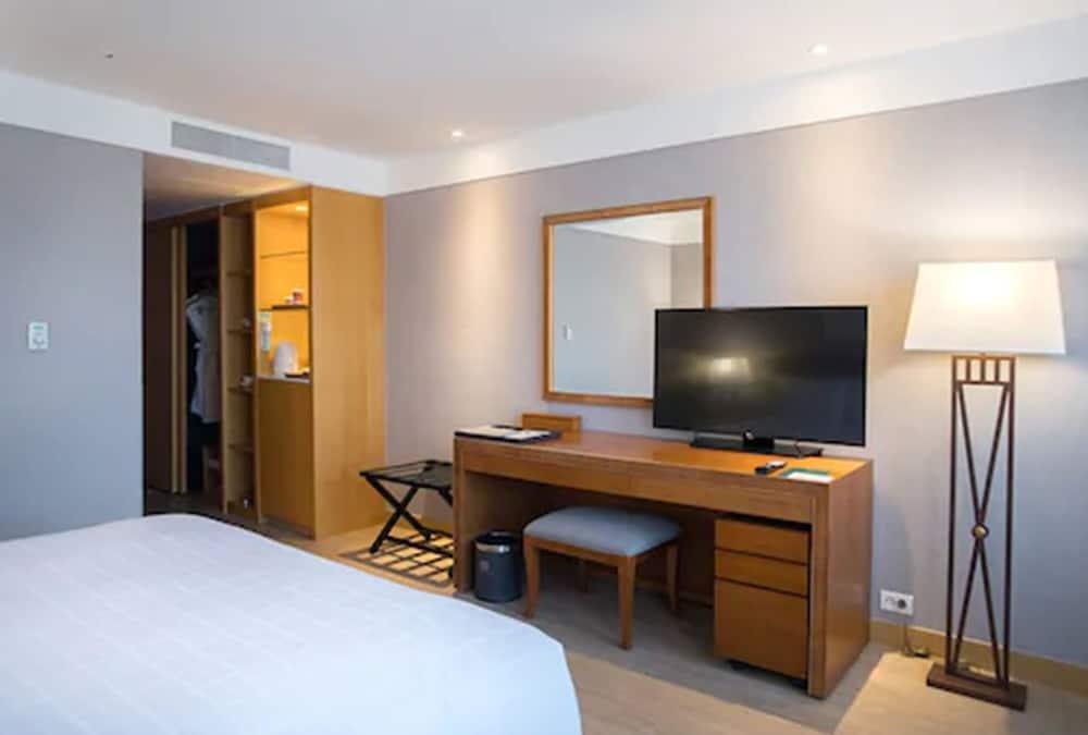 image 3 at Mayfield Hotel Seoul by 94, Banghwa-daero, Gangseo-gu Seoul Seoul 157-290 South Korea