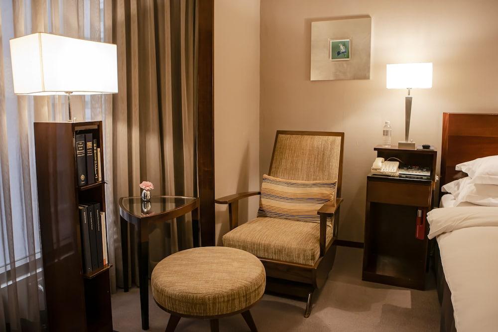 image 5 at Les Suites Taipei Da An by No. 135 Section 1 Da An Road Taipei Taipei 106 Taiwan