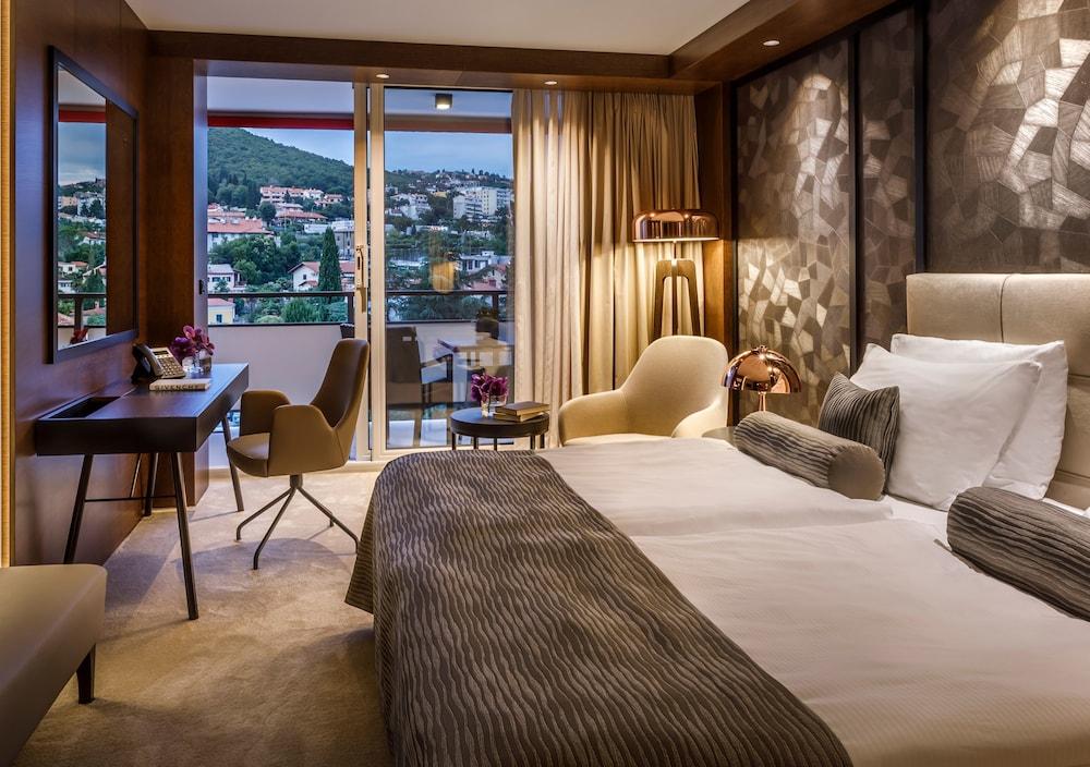 image 1 at Hotel Ambasador - Liburnia by Feliksa Persica 5 Opatija 51410 Croatia