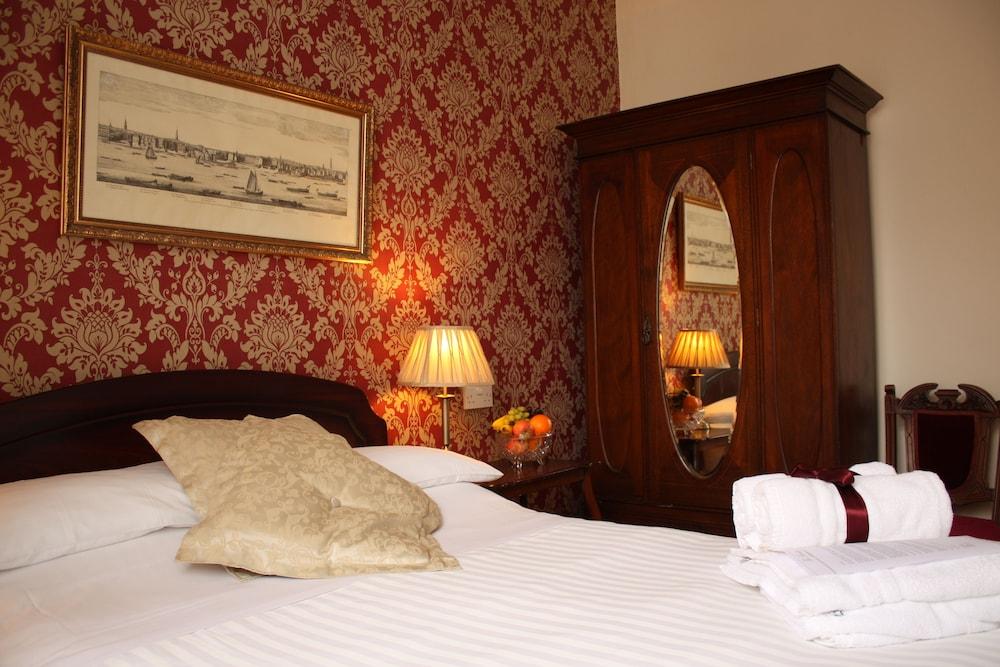 image 1 at The Marstan Hotel by Meadfoot Sea Road Torquay England TQ1 2LQ United Kingdom