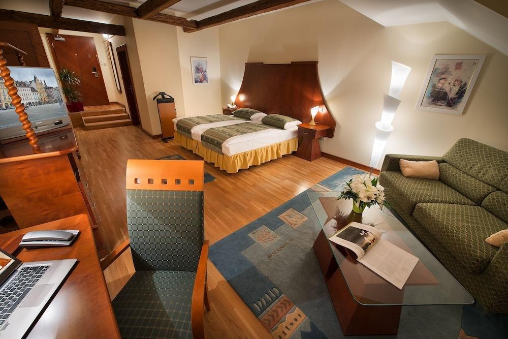 image 3 at Grandhotel Zvon by Nám. Premysla Otakara II. 90/28 Ceske Budejovice 37001 Czech Republic