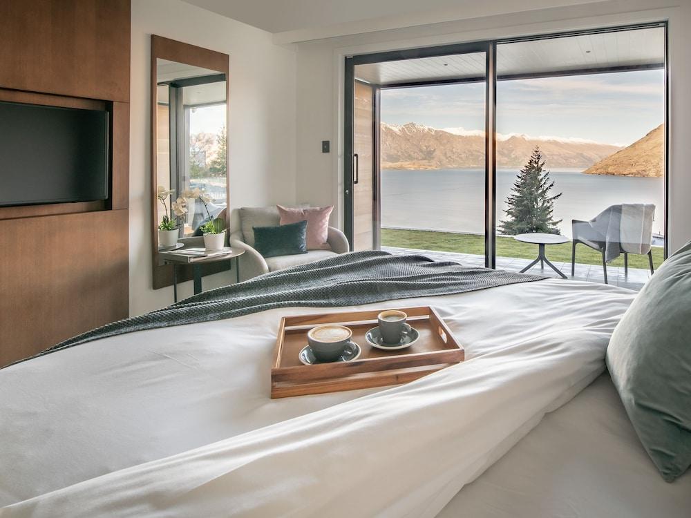 image 1 at Kamana Lakehouse by 139 Fernhill Road Queenstown 9300 New Zealand