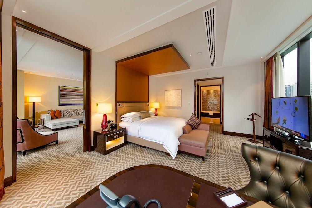 image 3 at City of Dreams - Nüwa Manila by Asean Avenue corner Roxas Boulevard Parañaque Manila 1701 Philippines