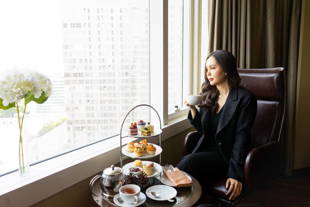 image 8 at Pullman Bangkok Grande Sukhumvit Hotel by 30 Sukhumvit 21 Asoke Road Klongtoey Nua Wattana Bangkok Bangkok 10110 Thailand