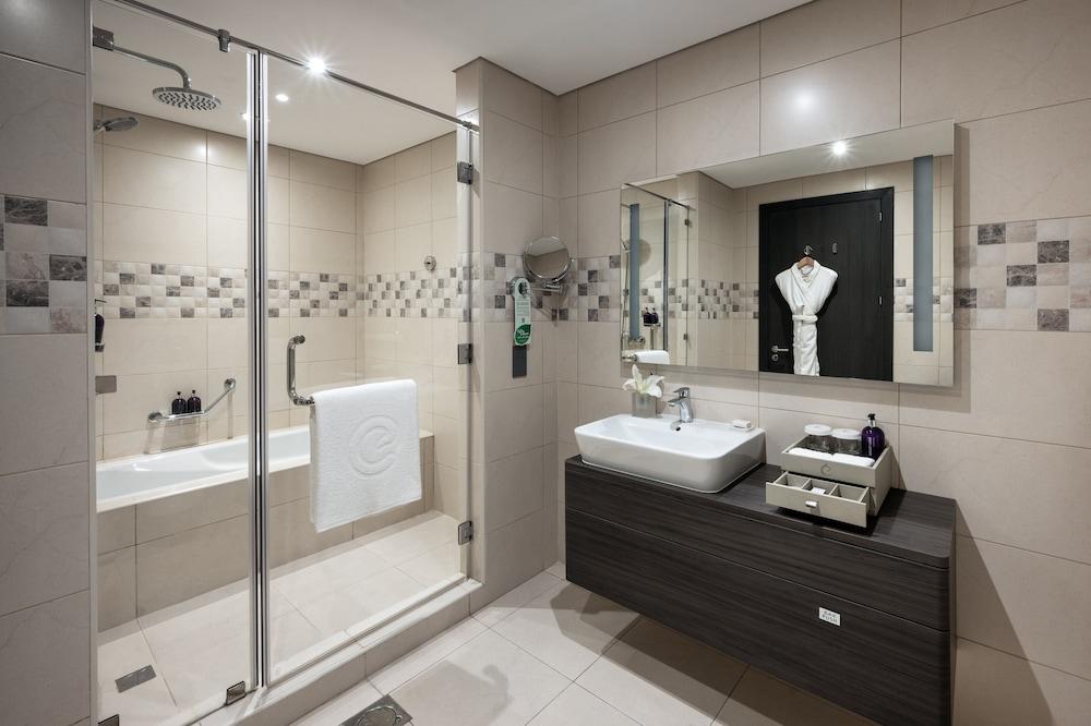 image 7 at Centara West Bay Hotel & Residences Doha by Diplomatic Street Doha 23628 Qatar