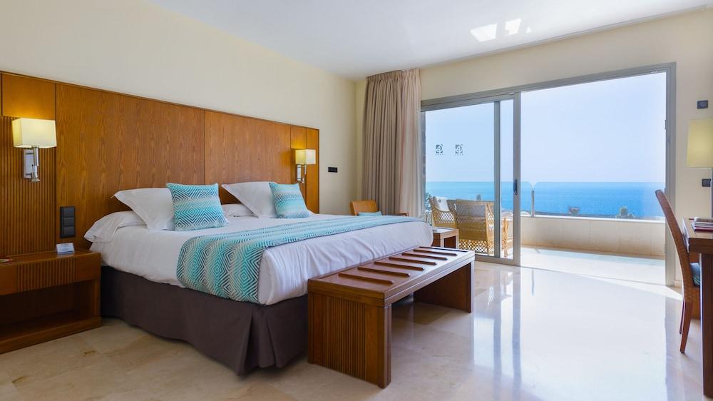 image 1 at Gloria Palace Royal Hotel & Spa by Tamara, 1. Playa de Amadores Mogan Gran Canaria 35130 Spain