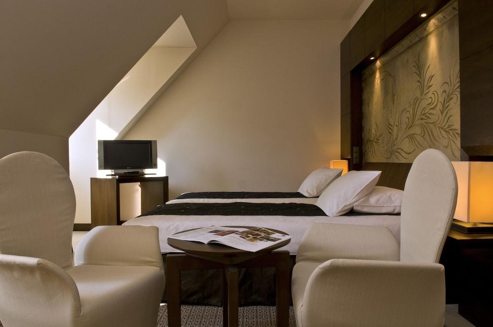 image 2 at Mamaison Hotel Le Regina Warsaw by Ul. Koscielna 12 Warsaw Masovia 00-218 Poland