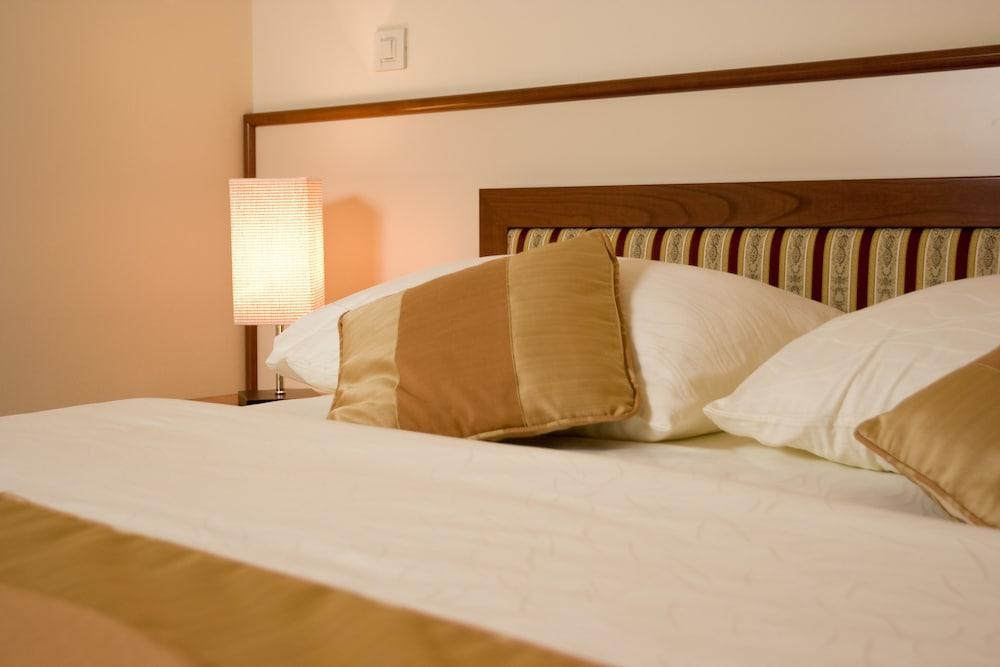 image 1 at Hotel Trogir Palace by Put gradine 8 Trogir 21220 Croatia