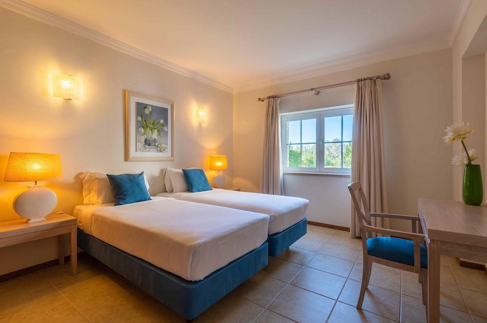 image 2 at Vale d'Oliveiras Quinta Resort & Spa by Barranco Fundo, Apartado 79 Sesmarias Lagoa Algarve 8401-904 Portugal