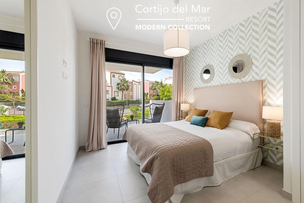 image 1 at Apartamentos Cortijo del Mar Resort by Urb. Cortijo Del Mar, CN340, KM 168 Salida C. C. Diana,Calle Alqueria 1 Estepona Malaga 29680 Spain