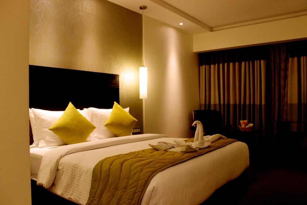 image 2 at Hycinth Hotels by Manorama Road, Thampanoor Thiruvananthapuram Kerala 695001 India