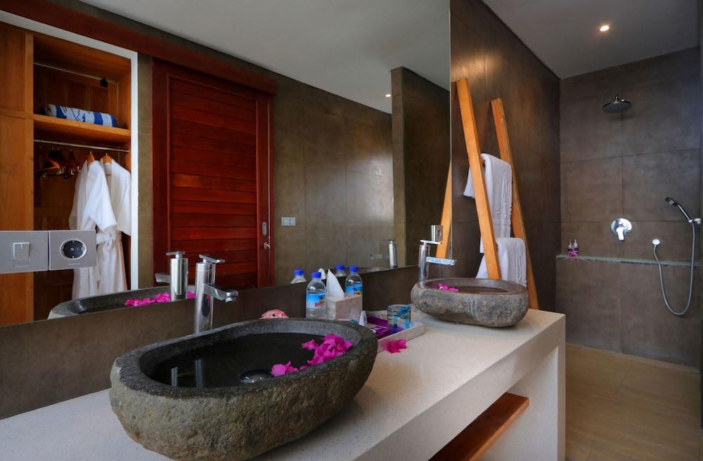 image 5 at Anema Wellness & Resort by Jl. Raya Sigar Penjalin Pantai Sire Tanjung Lombok 83352 Indonesia