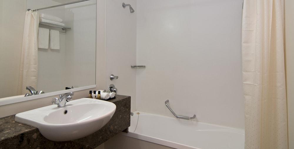 image 6 at Copthorne Hotel and Resort Queenstown Lakefront by 27 Frankton Road Queenstown 9300 New Zealand