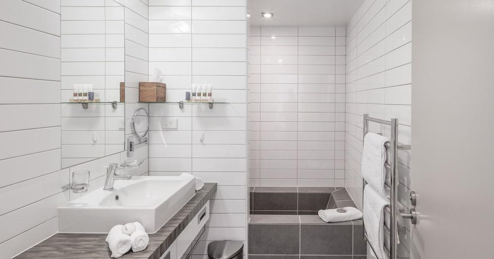 image 7 at Swiss-Belsuites Pounamu Queenstown by 110 Frankton Road Queenstown 9300 New Zealand