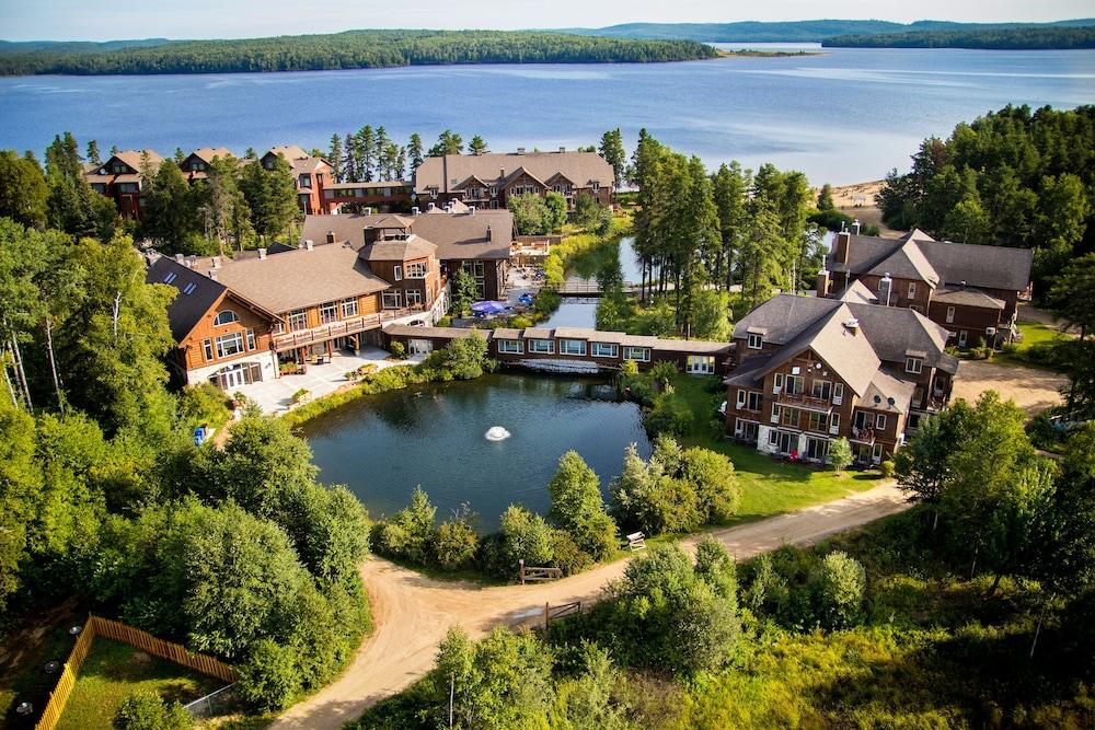 Luxury Hotels in Canada