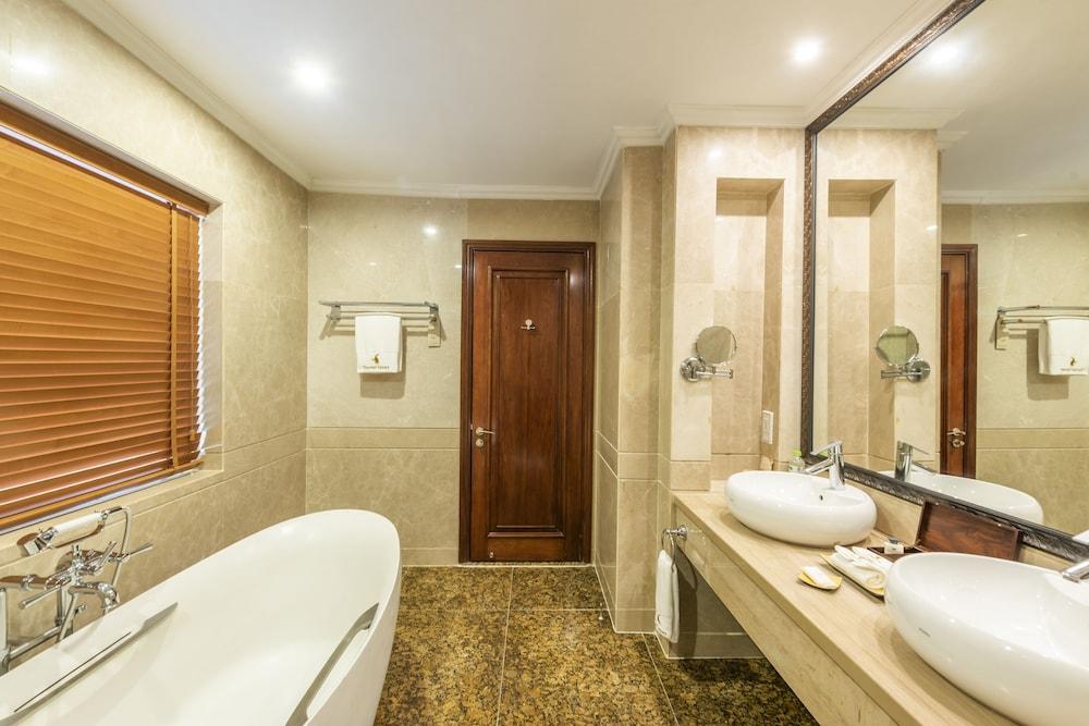 image 5 at Vinpearl Luxury Nha Trang by Hon Tre Island Nha Trang Khanh Hoa Vietnam