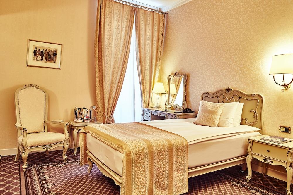 image 3 at Grand Hotel Continental by 56 Victoriei Avenue Bucharest 010083 Romania