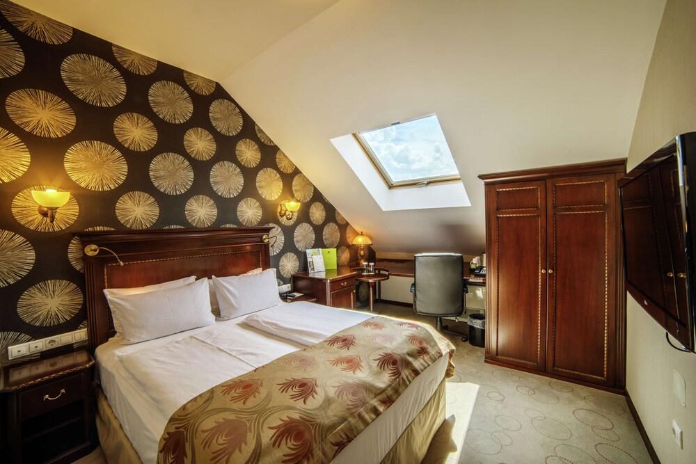 image 2 at DoubleTree by Hilton Hotel Sighisoara - Cavaler by Strada Consiliul Europei 6 Sighisoara 545400 Romania
