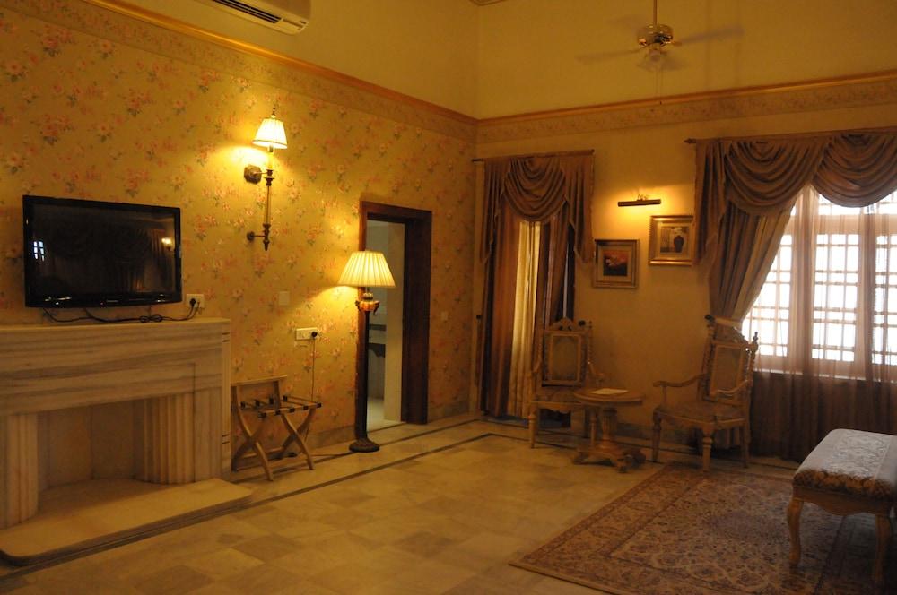 image 3 at Hotel The Merwara Palace by Bhagchand ki Kothi Daulat Bagh Near Ana Sagar Lake Ajmer RJ 305001 India
