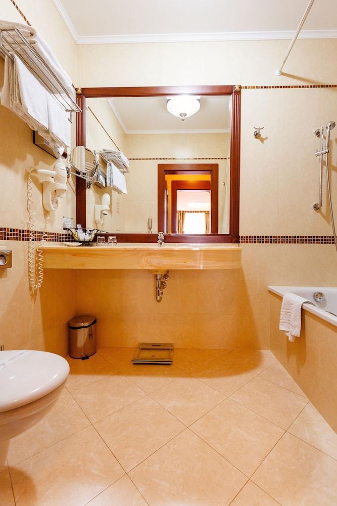 image 7 at Boutique Spa Hotel Aqua Marina by Vridelni 3 Karlovy Vary 36001 Czech Republic