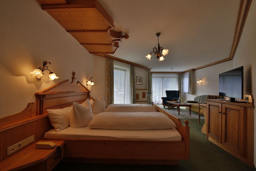 image 2 at Romantik Resort & SPA - Der Laterndl Hof by Haller 16 Nesselwaengle Tirol 6672 Austria