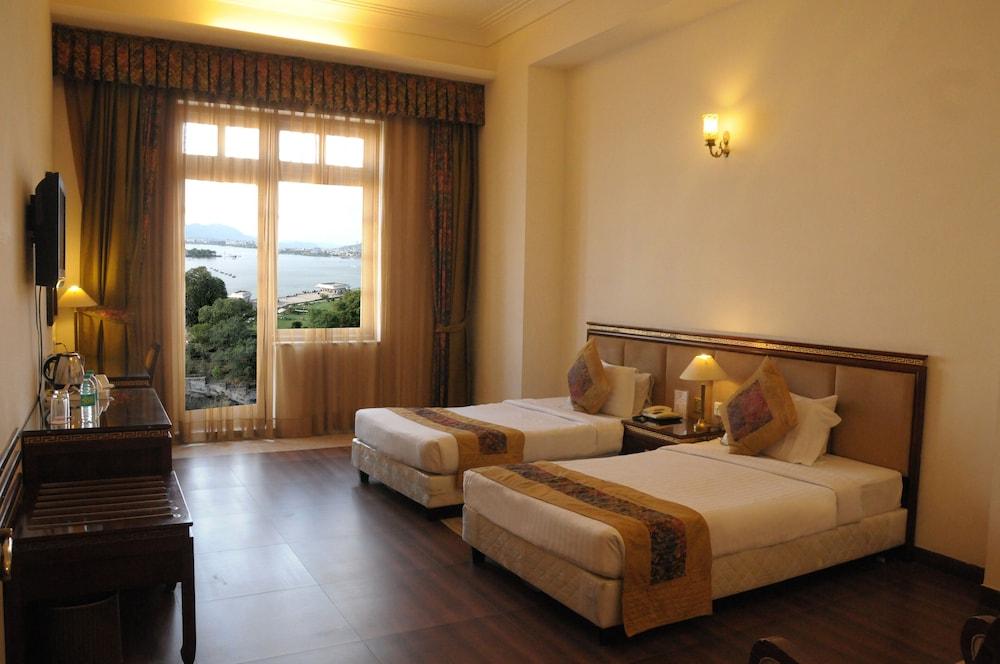 image 1 at Hotel The Merwara Palace by Bhagchand ki Kothi Daulat Bagh Near Ana Sagar Lake Ajmer RJ 305001 India