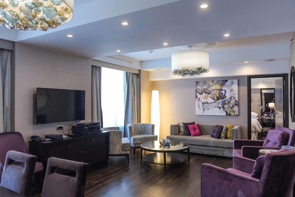 image 1 at Sheraton Bucharest Hotel by 5-7 Calea Dorobantilor District 1 Bucharest 010551 Romania