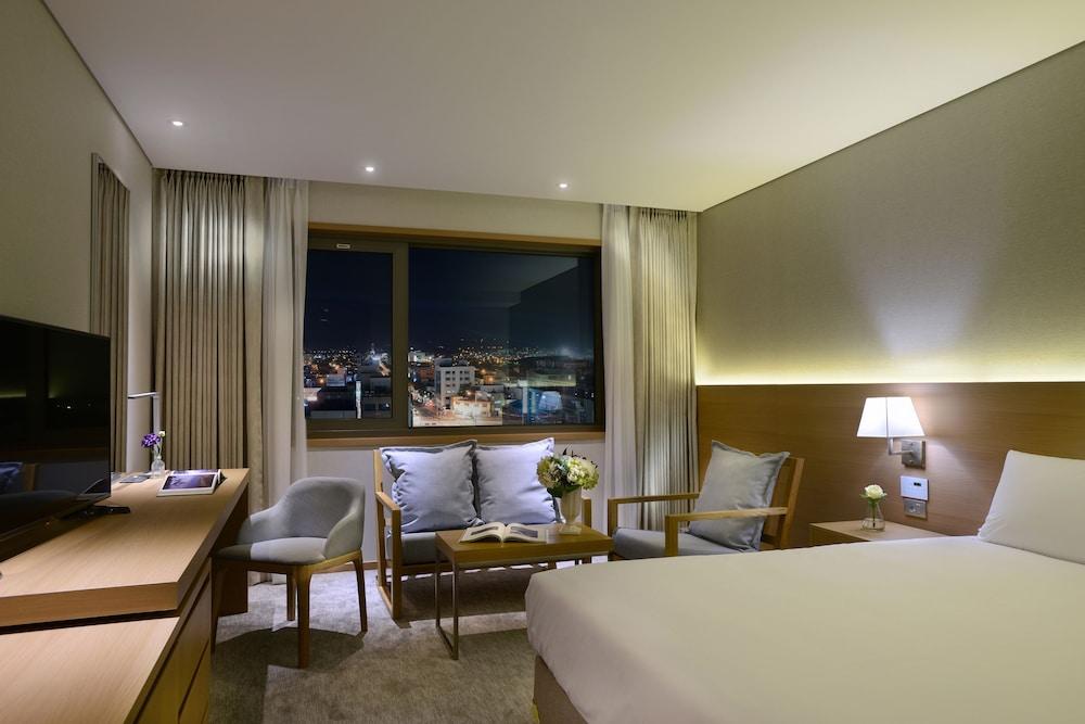 image 1 at Astar Hotel by 129, Seosa-ro Jeju City Jeju 690-846 South Korea