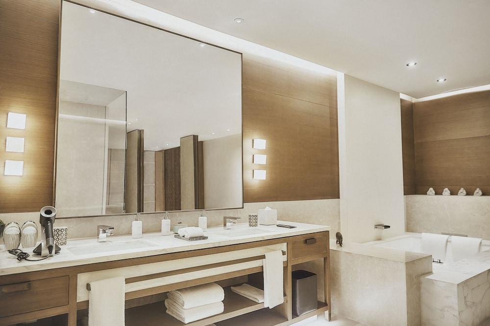 image 4 at Rosewood Beijing by Jing Guang Centre Beijing Beijing 118305 China