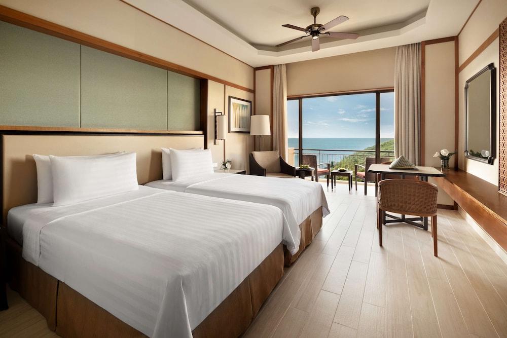 image 1 at Shangri-La Rasa Sayang, Penang by Jalan Batu Feringgi George Town Penang 11100 Malaysia