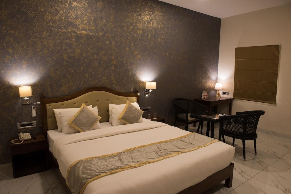 image 1 at Sun Hotel and Resort by SPL-7, RIICO Growth Centre, Palanpur Hwy Abu Road Rajasthan 307026 India